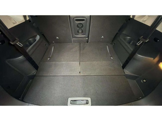 NissanX-Trail 1.5 e-4orce Acenta 4x4 Auto 157 kW (213 CV) Vehículo usado en Barcelona - 22 NissanX-Trail 1.5 e-4orce Acenta 4x4 Auto 157 kW (213 CV) Vehículo usado en Barcelona - 22