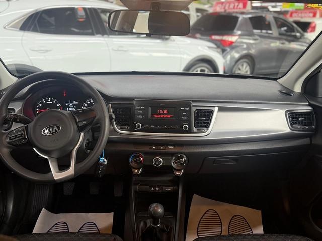 KiaRio 1.2 CVVT Concept 62 kW (84 CV) Vehículo usado en Barcelona - 7