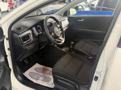Kia Rio 1.2 CVVT Concept 62 kW (84 CV) Kia Rio 1.2 CVVT Concept 62 kW (84 CV)