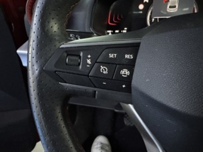 SEAT Ibiza 1.0 TSI S&S FR XS 85 kW (115 CV) SEAT Ibiza 1.0 TSI S&S FR XS 85 kW (115 CV)