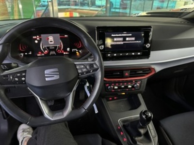 SEAT Ibiza 1.0 TSI S&S FR XS 85 kW (115 CV) SEAT Ibiza 1.0 TSI S&S FR XS 85 kW (115 CV)