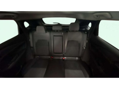 Nissan Qashqai DIG-T 140 mHEV Acenta 4x2 103 kW (140 CV) Nissan Qashqai DIG-T 140 mHEV Acenta 4x2 103 kW (140 CV)