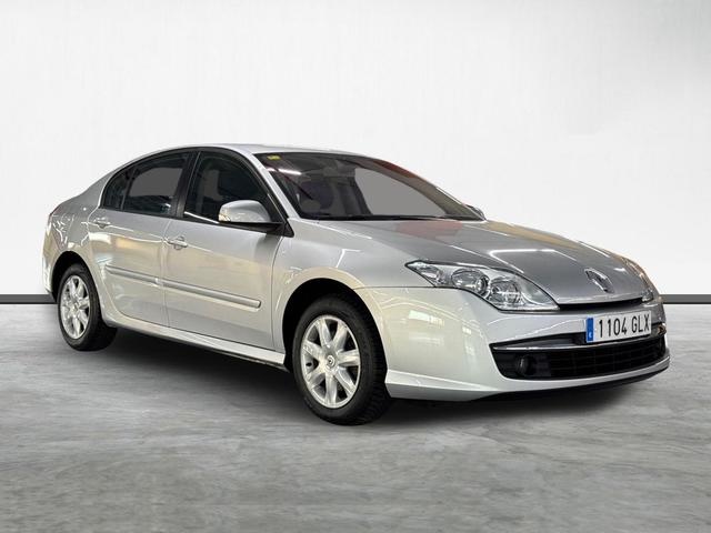 RenaultLaguna 2.0 16v Dynamique 103 kW (140 CV) Vehículo usado en Barcelona - 2