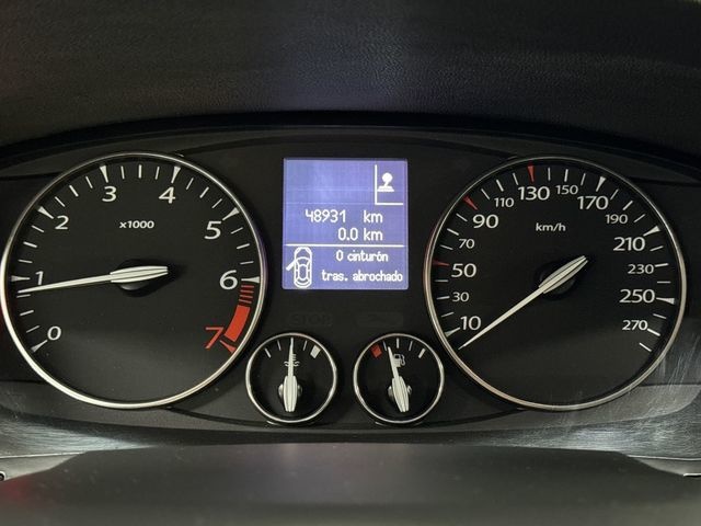 RenaultLaguna 2.0 16v Dynamique 103 kW (140 CV) Vehículo usado en Barcelona - 12