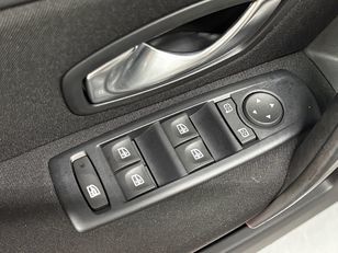 Renault Laguna 2.0 16v Dynamique 103 kW (140 CV)