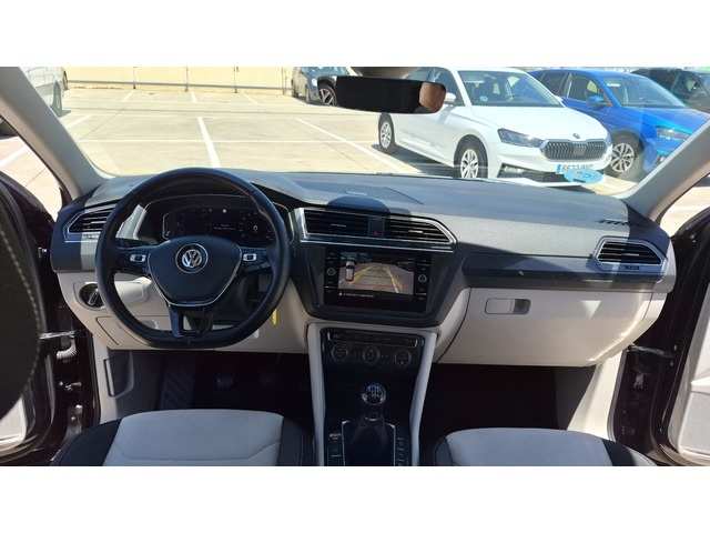 VolkswagenTiguan Sport 2.0 TDI 110 kW (150 CV) Vehículo usado en Barcelona - 12 VolkswagenTiguan Sport 2.0 TDI 110 kW (150 CV) Vehículo usado en Barcelona - 12