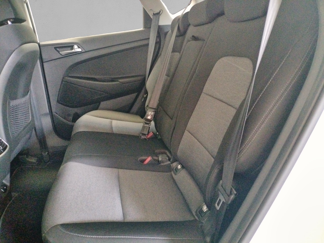 Hyundai Tucson 1.6 CRDI 48V SLE Sky 4x2 85 kW (116 CV) - foto 9 de Hyundai Tucson