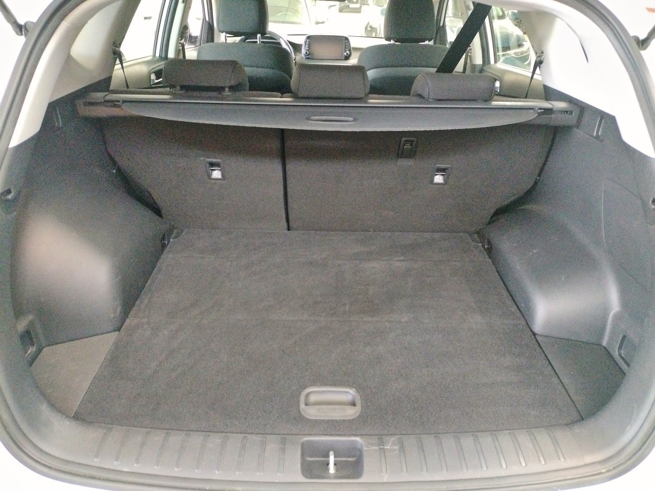 Hyundai Tucson 1.6 CRDI 48V SLE Sky 4x2 85 kW (116 CV) - foto 12 de Hyundai Tucson