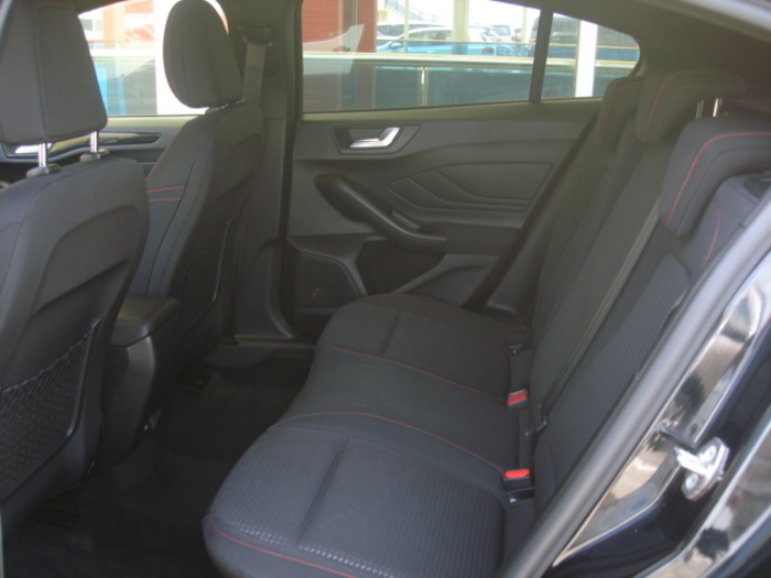 FordFocus 1.0 Ecoboost S&S ST-Line 92 kW (125 CV) Vehículo usado en Barcelona - 9 FordFocus 1.0 Ecoboost S&S ST-Line 92 kW (125 CV) Vehículo usado en Barcelona - 9