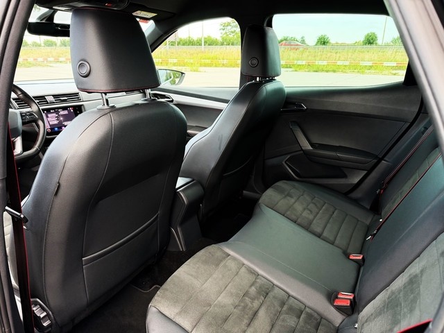 SEATArona 1.0 TSI S&S FR DSG 81 kW (110 CV) Vehículo usado en Barcelona - 8