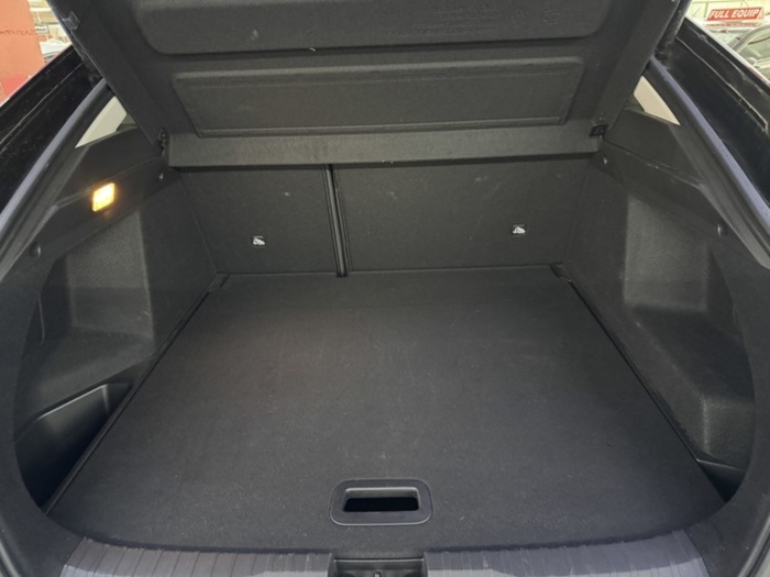 RenaultArkana Zen TCe 103 kW (140 CV) EDC Microhíbrido Vehículo usado en Barcelona - 12 RenaultArkana Zen TCe 103 kW (140 CV) EDC Microhíbrido Vehículo usado en Barcelona - 12