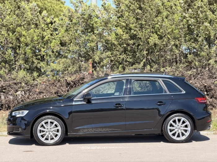 AudiA3 Sportback 2.0 TFSI quattro 140 kW (190 CV) S tronic Vehículo usado en Barcelona - 3 AudiA3 Sportback 2.0 TFSI quattro 140 kW (190 CV) S tronic Vehículo usado en Barcelona - 3