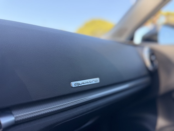 AudiA3 Sportback 2.0 TFSI quattro 140 kW (190 CV) S tronic Vehículo usado en Barcelona - 26 AudiA3 Sportback 2.0 TFSI quattro 140 kW (190 CV) S tronic Vehículo usado en Barcelona - 26