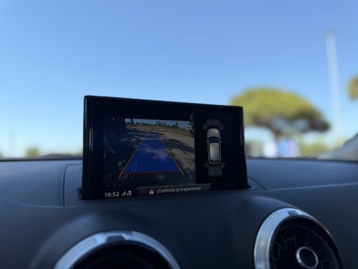 AudiA3 Sportback 2.0 TFSI quattro 140 kW (190 CV) S tronic Vehículo usado en Barcelona - 27 AudiA3 Sportback 2.0 TFSI quattro 140 kW (190 CV) S tronic Vehículo usado en Barcelona - 27