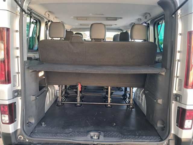 RenaultTrafic dCi 125 Passenger Combi TT Largo Energy Ed. 92 kW (125 CV) Vehículo usado en Barcelona - 20