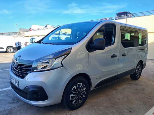 RenaultTrafic dCi 125 Passenger Combi TT Largo Energy Ed. 92 kW (125 CV) Vehículo usado en Barcelona - 26