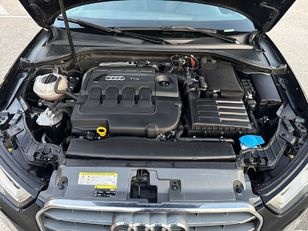 Audi A3 Sportback Advanced 1.6 TDI clean diesel 81 kW (110 CV) Audi A3 Sportback Advanced 1.6 TDI clean diesel 81 kW (110 CV)