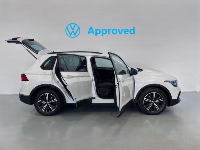 VolkswagenTiguan Life 1.5 TSI 110 kW (150 CV)13
