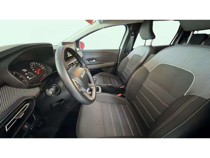 DaciaJogger Expression TCe 7 plazas 81 kW (110 CV) Vehículo usado en Barcelona - 9 DaciaJogger Expression TCe 7 plazas 81 kW (110 CV) Vehículo usado en Barcelona - 9