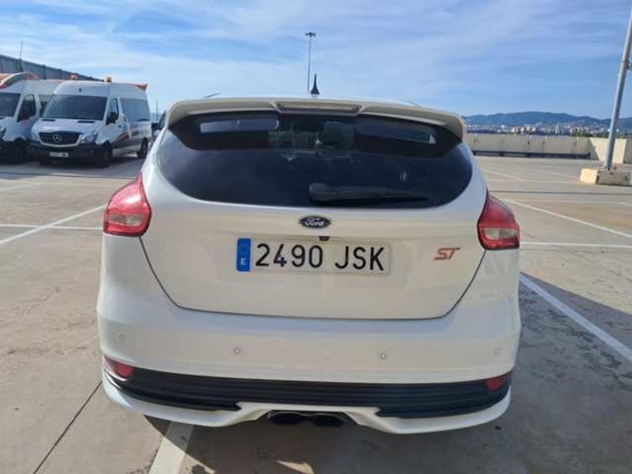 FordFocus 2.0 TDCI S&S ST 136 kW (185 CV) Vehículo usado en Barcelona - 5 FordFocus 2.0 TDCI S&S ST 136 kW (185 CV) Vehículo usado en Barcelona - 5