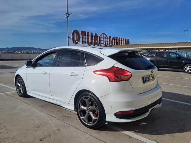 FordFocus 2.0 TDCI S&S ST 136 kW (185 CV) Vehículo usado en Barcelona - 6