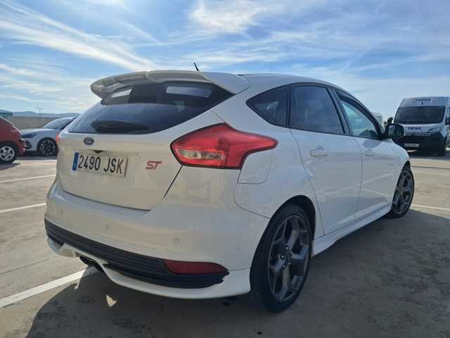 FordFocus 2.0 TDCI S&S ST 136 kW (185 CV) Vehículo usado en Barcelona - 17