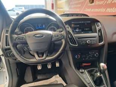 Ford Focus 2.0 TDCI S&S ST 136 kW (185 CV) Ford Focus 2.0 TDCI S&S ST 136 kW (185 CV)