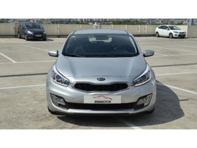 Kia ProCeed 1.6 GDI Drive 99 kW (135 CV) Kia ProCeed 1.6 GDI Drive 99 kW (135 CV)