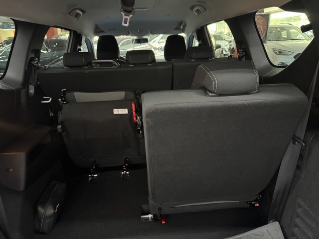 DaciaJogger Extreme Go ECO-G 74 kW (100 CV) Vehículo usado en Barcelona - 11