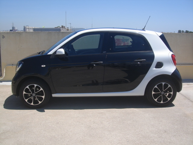 SmartForFour 52 Passion 52 kW (71 CV) Vehículo usado en Barcelona - 3 SmartForFour 52 Passion 52 kW (71 CV) Vehículo usado en Barcelona - 3