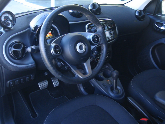 SmartForFour 52 Passion 52 kW (71 CV) Vehículo usado en Barcelona - 12