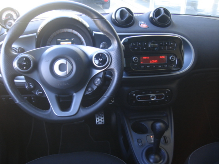 SmartForFour 52 Passion 52 kW (71 CV) Vehículo usado en Barcelona - 13 SmartForFour 52 Passion 52 kW (71 CV) Vehículo usado en Barcelona - 13