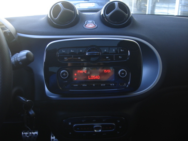 SmartForFour 52 Passion 52 kW (71 CV) Vehículo usado en Barcelona - 16 SmartForFour 52 Passion 52 kW (71 CV) Vehículo usado en Barcelona - 16