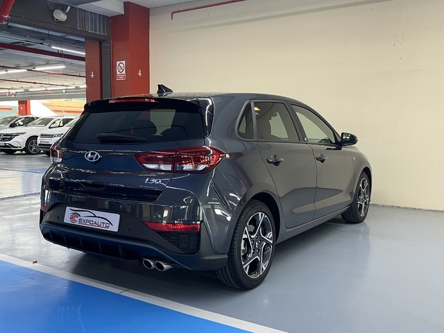 Hyundaii30 1.0 TGDI N-Line 30 Aniversario 88 kW (120 CV) Vehículo usado en Barcelona - 4