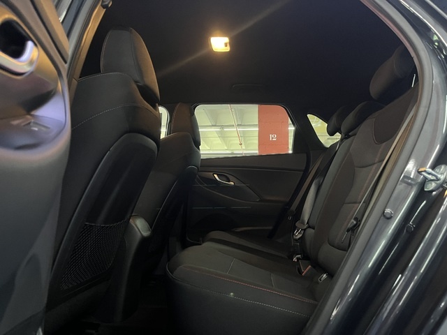 Hyundaii30 1.0 TGDI N-Line 30 Aniversario 88 kW (120 CV) Vehículo usado en Barcelona - 10