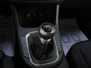Hyundai i30 1.0 TGDI N-Line 30 Aniversario 88 kW (120 CV) Hyundai i30 1.0 TGDI N-Line 30 Aniversario 88 kW (120 CV)
