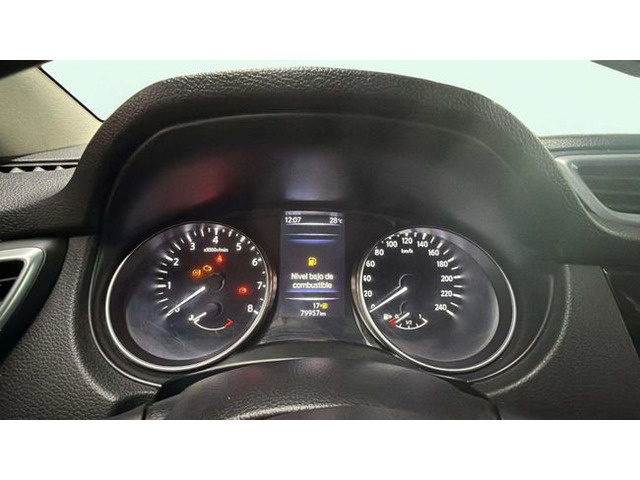 NissanQashqai DIG-T 115 Acenta 85 kW (115 CV) Vehículo usado en Barcelona - 14