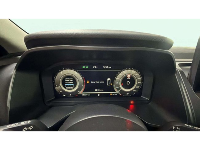 NissanQashqai DIG-T 158 mHEV Acenta CVT 116 kW (158 CV) Vehículo usado en Barcelona - 14 NissanQashqai DIG-T 158 mHEV Acenta CVT 116 kW (158 CV) Vehículo usado en Barcelona - 14