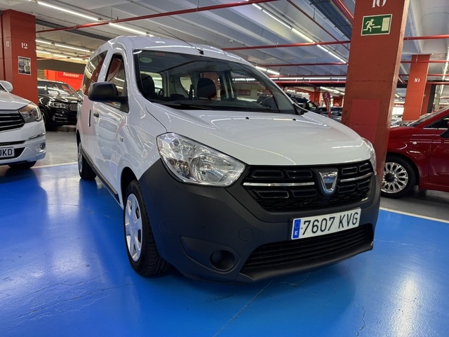 DaciaDokker Essential Blue dCi 55 kW (75 CV) Vehículo usado en Barcelona - 3