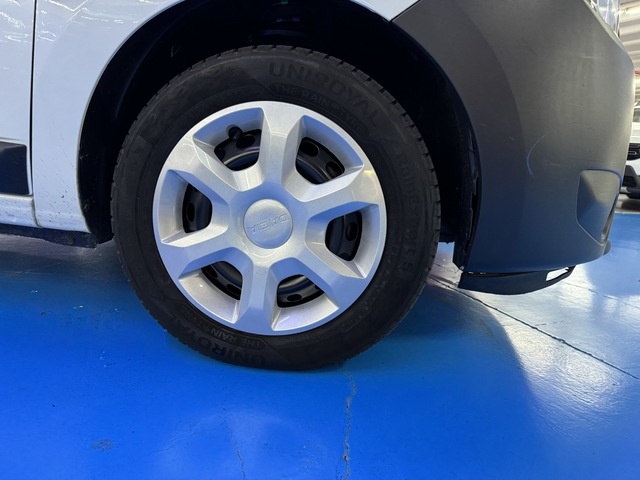 DaciaDokker Essential Blue dCi 55 kW (75 CV) Vehículo usado en Barcelona - 4