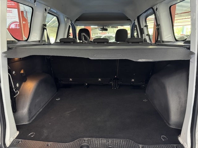 DaciaDokker Essential Blue dCi 55 kW (75 CV) Vehículo usado en Barcelona - 11