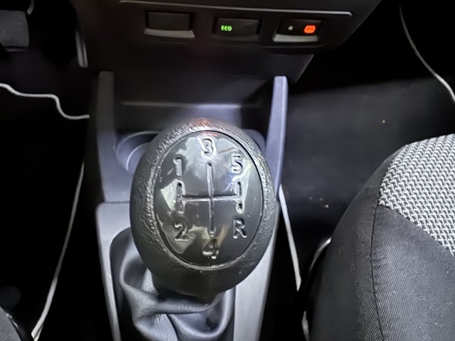 DaciaDokker Essential Blue dCi 55 kW (75 CV) Vehículo usado en Barcelona - 20