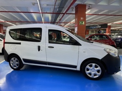 Dacia Dokker Essential Blue dCi 55 kW (75 CV) Dacia Dokker Essential Blue dCi 55 kW (75 CV)