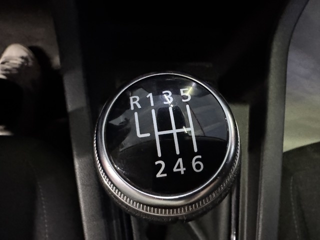 RenaultClio Techno TCe 66 kW (90 CV) Vehículo usado en Barcelona - 21 RenaultClio Techno TCe 66 kW (90 CV) Vehículo usado en Barcelona - 21