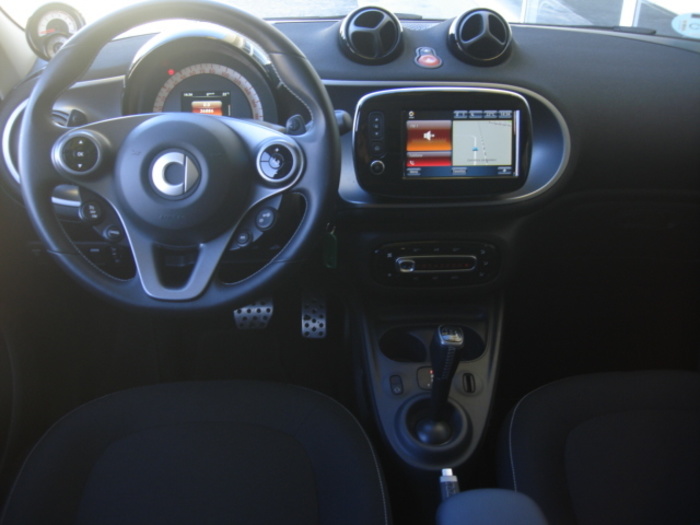 SmartForFour S/S 66 kW (90 CV) Vehículo usado en Barcelona - 10 SmartForFour S/S 66 kW (90 CV) Vehículo usado en Barcelona - 10