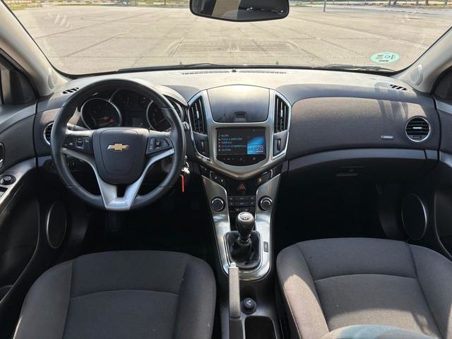 ChevroletCruze 1.6 LT+ Clima 91 kW (124 CV) Vehículo usado en Barcelona - 6