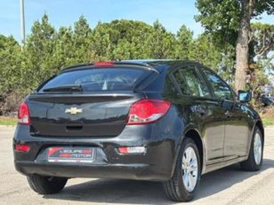 Chevrolet Cruze 1.6 LT+ Clima 91 kW (124 CV) Chevrolet Cruze 1.6 LT+ Clima 91 kW (124 CV)