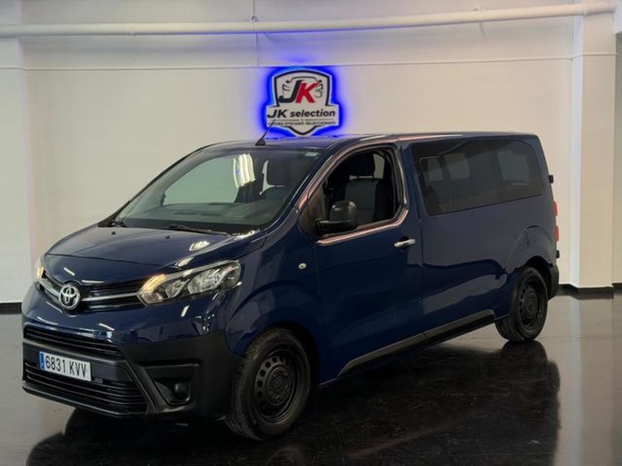 ToyotaProace Verso 1.5D SHUTTLE L1 88 kW (120 CV) Vehículo usado en Barcelona - 1 ToyotaProace Verso 1.5D SHUTTLE L1 88 kW (120 CV) Vehículo usado en Barcelona - 1
