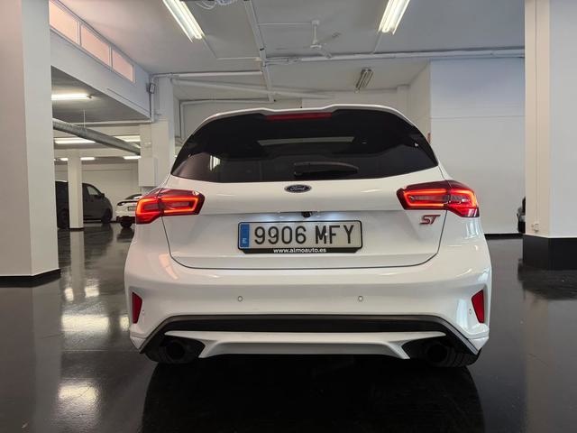 FordFocus 2.3 EcoBoost ST 3 Auto 206 kW (280 CV) Vehículo usado en Barcelona - 5 FordFocus 2.3 EcoBoost ST 3 Auto 206 kW (280 CV) Vehículo usado en Barcelona - 5
