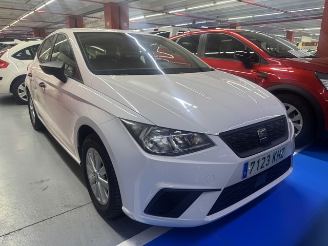 SEATIbiza 1.0 S&S Reference Plus 55 kW (75 CV) Vehículo usado en Barcelona - 2